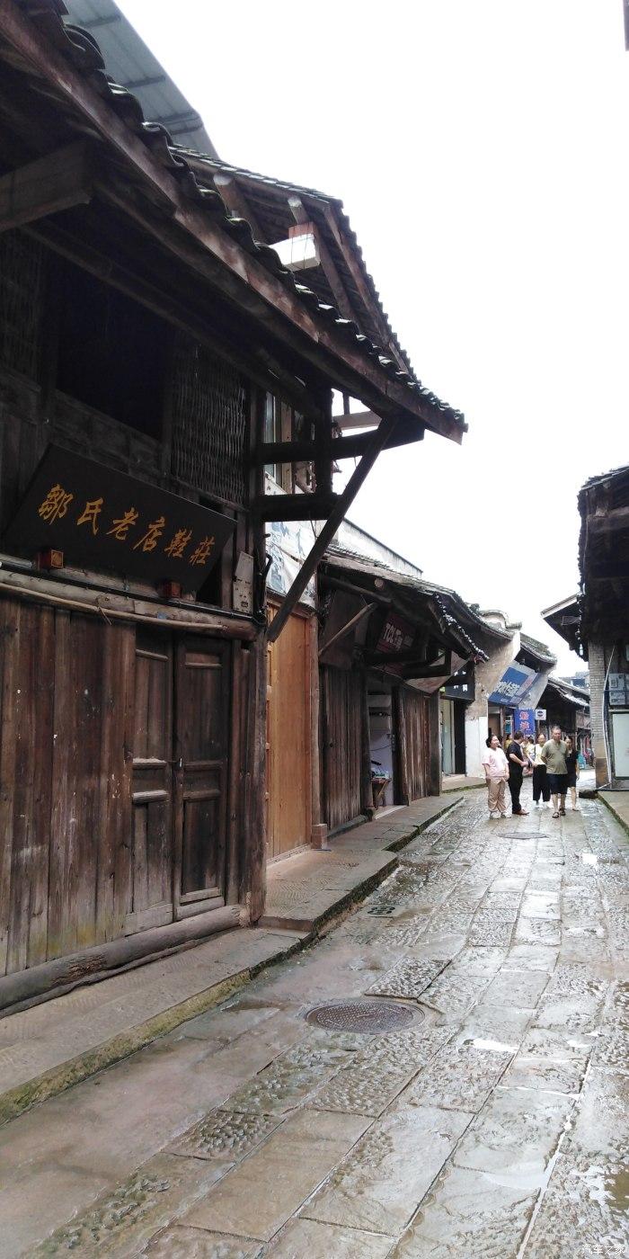 索瑞尔花园逃生
